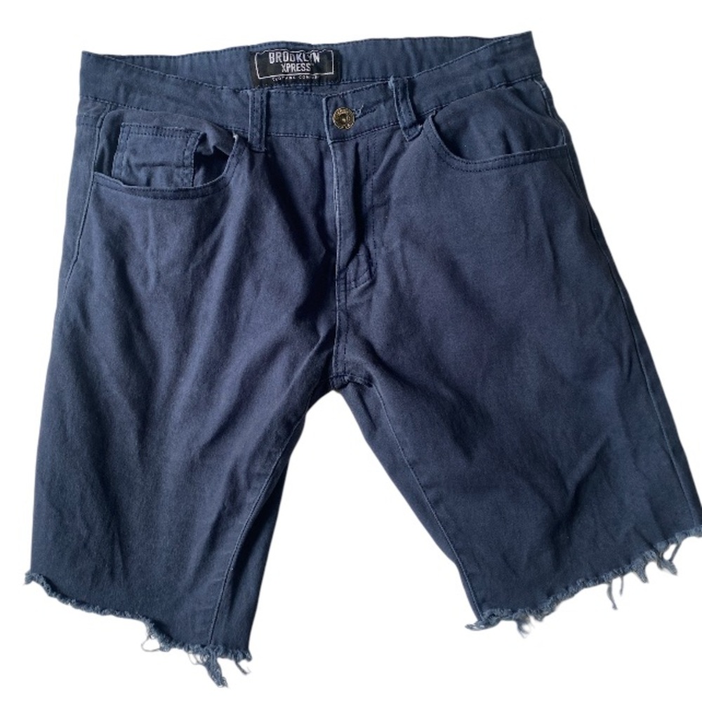 Men’s 8’ inseam shorts